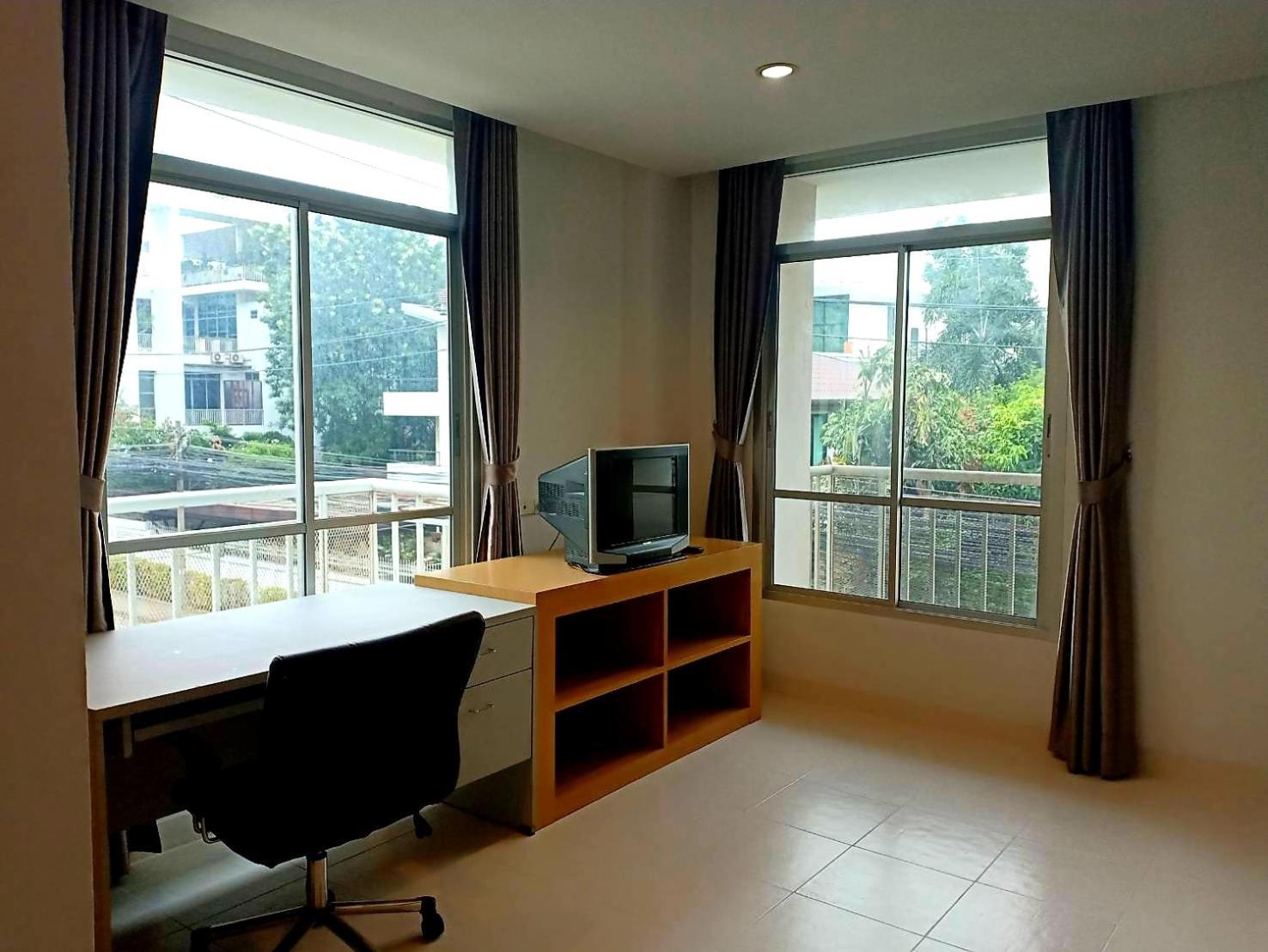 Sena House Hotel Bangkok Buitenkant foto